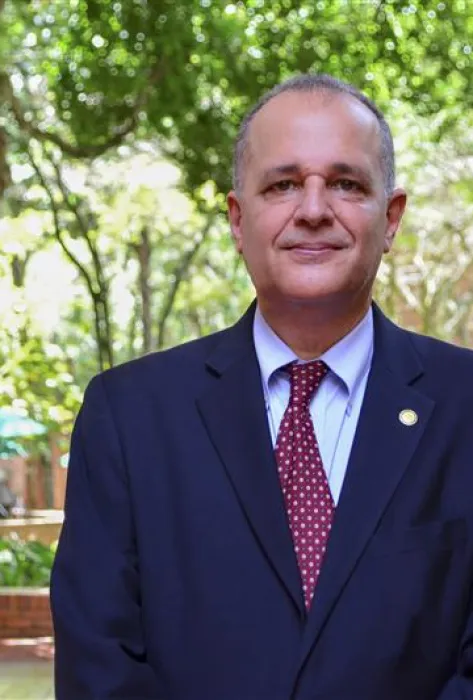 Willy Paul Stangl, nuevo director de posgrados de la Facultad de Ciencias de la Salud Willy Paul Stangl, nuevo director de posgrados de la Facultad de Ciencias de la Salud