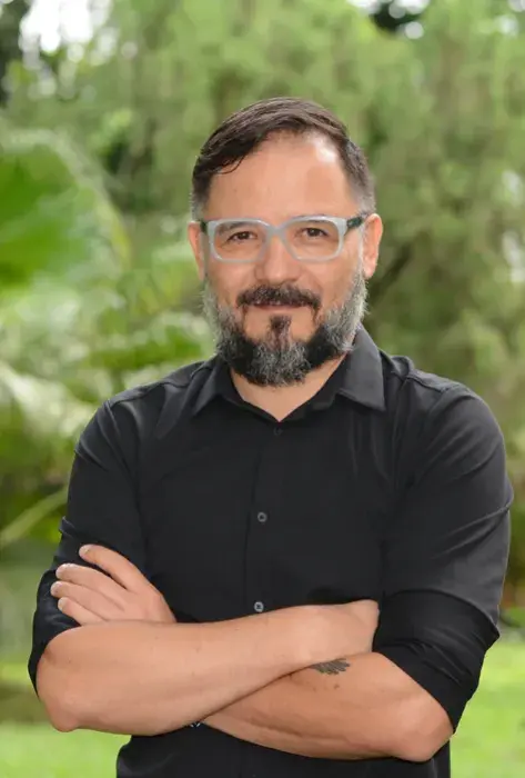 Diego Montoya recibe Premio extraordinario de doctorado de la Universidad Autónoma de Barcelona